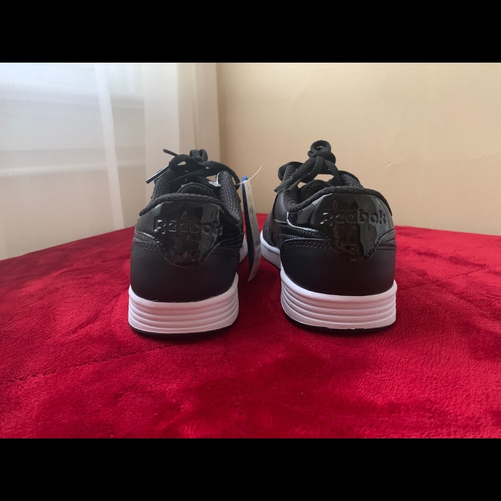 Women’s Reebok - Picture 5 of 6